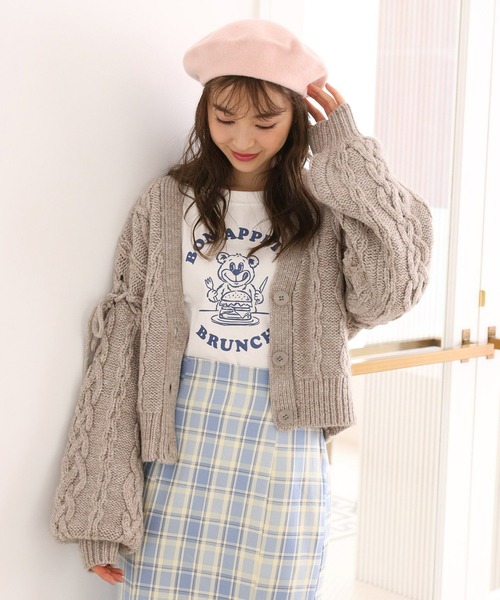 one after another NICE CLAUP(ワンアフターアナザーナイスクラップ)の「こなれ感漂う カラーベレー帽(ハンチング/ベレー帽・レディース・ブラック/サックスブルー/ピンク・FREE)」の14枚目の写真