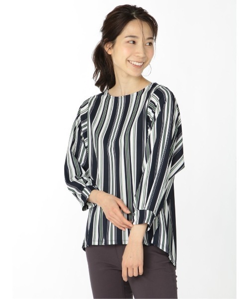 m.f.editorial(エムエフエディトリアル)の「エムエフエディトリアルレディース/m.f.editorial:Women ストライプ柄 袖ボリューム ゆるプルオーバーTシャツ(Tシャツ/カットソー・レディース・ホワイト/ブラック/ベージュ・MEDIUM/LARGE)」の3枚目の写真