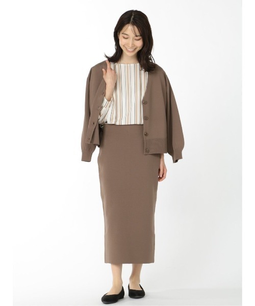 m.f.editorial(エムエフエディトリアル)の「エムエフエディトリアルレディース/m.f.editorial:Women ストライプ柄 袖ボリューム ゆるプルオーバーTシャツ(Tシャツ/カットソー・レディース・ホワイト/ブラック/ベージュ・MEDIUM/LARGE)」の17枚目の写真