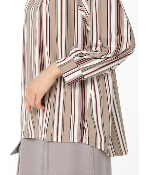 m.f.editorial(エムエフエディトリアル)の「エムエフエディトリアルレディース/m.f.editorial:Women ストライプ柄 袖ボリューム ゆるプルオーバーTシャツ(Tシャツ/カットソー・レディース・ホワイト/ブラック/ベージュ・MEDIUM/LARGE)」の20枚目の写真