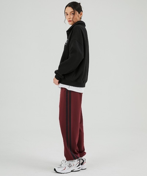 crump（クランプ）の「【crump 】2ラインジョガーパンツ（その他パンツ・レディース・ブラック×グレー/バーガンディー・X-LARGE/LARGE/MEDIUM/SMALL）」の9枚目の写真