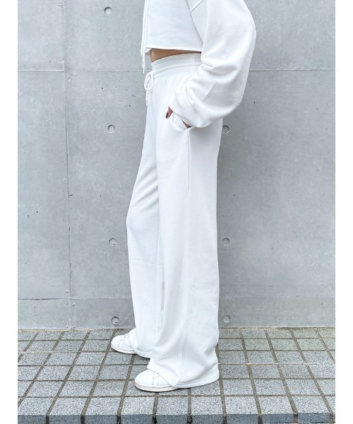 ENVYM（アンビー）の「ハイウエストワイドスエットＰＴ（スウェットパンツ・レディース・ホワイト/ブラック/Moca・FREE）」の22枚目の写真