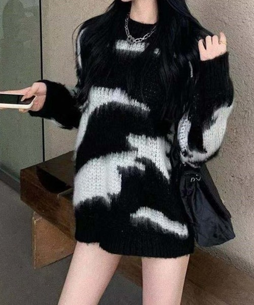 me+em select(ミームセレクト)の「※※モヘアライクオーバーサイズゼブラニット(ニット/セーター・レディース・ブルー/ピンク/ブラック・FREE)」の4枚目の写真