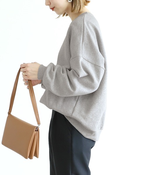 reca（レカ）の「裏起毛ボリュームスリーブシンプルスウェット（スウェット・レディース・アイボリー/ブラック/ライトブルー/オレンジ/チャコール/グレー・FREE）」の22枚目の写真