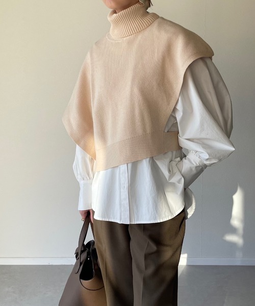 y/m by misato（イムバイミサト）の「アシンメトリータートルベスト（ニット/セーター・レディース・ブラウン/ブラック/アイボリー・FREE）」の17枚目の写真