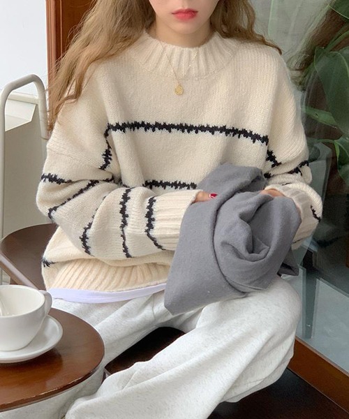 HALEY PESCA（ヘーリーペスカ）の「HALEY PESCA/ルーズシルエット ラインニット（ニット/セーター・レディース・ホワイト/ブラック・FREE）」の2枚目の写真