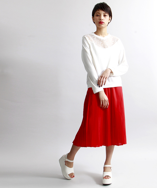 WEGO（ウィゴー）の「WEGO/ミドルプリーツスカート（スカート・レディース・オフホワイト/ブラック/ブルー/レッド・FREE）」の4枚目の写真