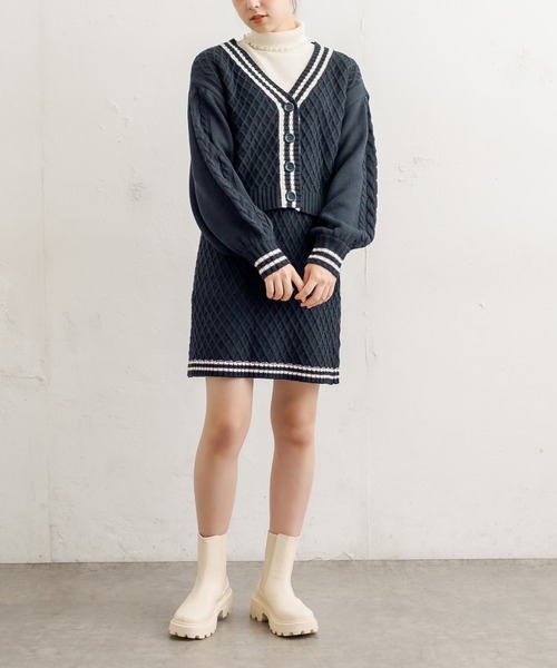 OLIVE des OLIVE(オリーブデオリーブ)の「ライン入りニットセットアップ(ワンピース・レディース・ネイビー/オフホワイト/ラベンダー・FREE)」の10枚目の写真