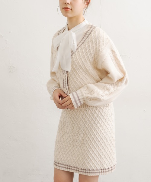 OLIVE des OLIVE(オリーブデオリーブ)の「ライン入りニットセットアップ(ワンピース・レディース・ネイビー/オフホワイト/ラベンダー・FREE)」の19枚目の写真