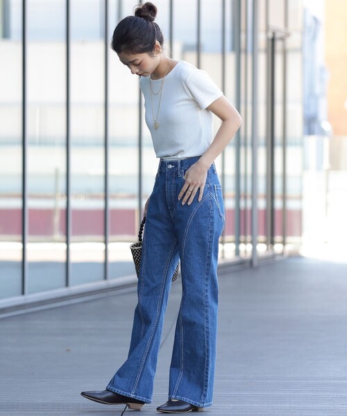 Ray BEAMS（レイビームス）の「Ray BEAMS / カーブ ステッチ デニム パンツ（デニムパンツ・レディース・ブルー系その他4・0/1）」の11枚目の写真