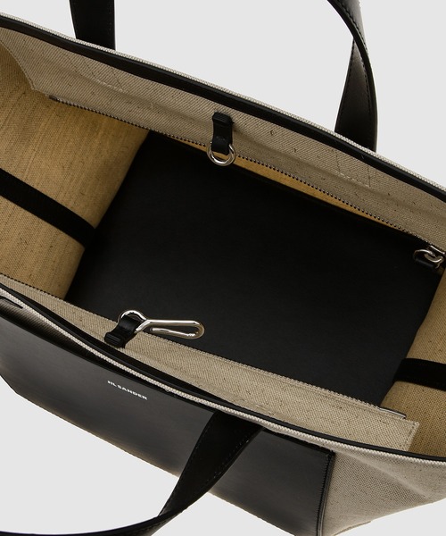 JIL SANDER（ジルサンダー）の「WANDER SQUARE SM（トートバッグ・レディース・ホワイト×ブラック・U）」の5枚目の写真