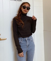 リブタートルニット