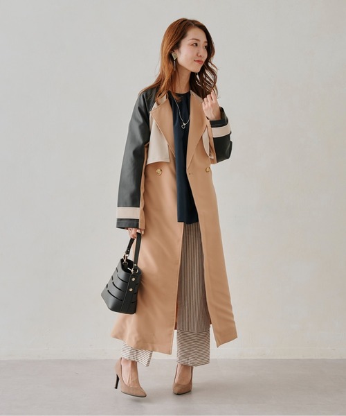 Chez toi（シェトワ）の「異素材バイカラートレンチコート（トレンチコート・レディース・ブラック/ベージュ/ブルー・FREE）」の7枚目の写真