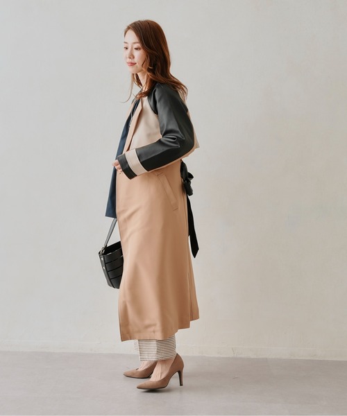 Chez toi（シェトワ）の「異素材バイカラートレンチコート（トレンチコート・レディース・ブラック/ベージュ/ブルー・FREE）」の10枚目の写真