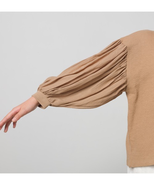 OMNES(オムネス)の「キッズ スラブコットン袖ボリューム長袖Tシャツ ロンT(Tシャツ/カットソー・キッズ・ネイビー/ピンク/アイボリー/キャメル/グレイッシュブルー・100/110/120/130/140)」の7枚目の写真