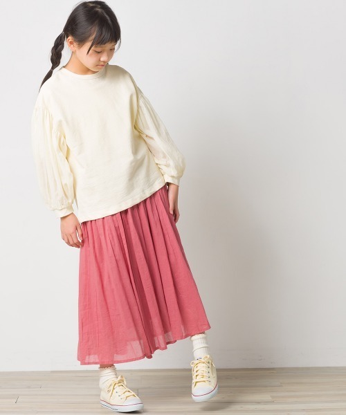 OMNES(オムネス)の「キッズ スラブコットン袖ボリューム長袖Tシャツ ロンT(Tシャツ/カットソー・キッズ・ネイビー/ピンク/アイボリー/キャメル/グレイッシュブルー・100/110/120/130/140)」の9枚目の写真