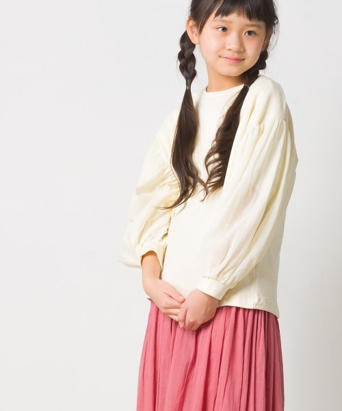 OMNES(オムネス)の「キッズ スラブコットン袖ボリューム長袖Tシャツ ロンT(Tシャツ/カットソー・キッズ・ネイビー/ピンク/アイボリー/キャメル/グレイッシュブルー・100/110/120/130/140)」の10枚目の写真