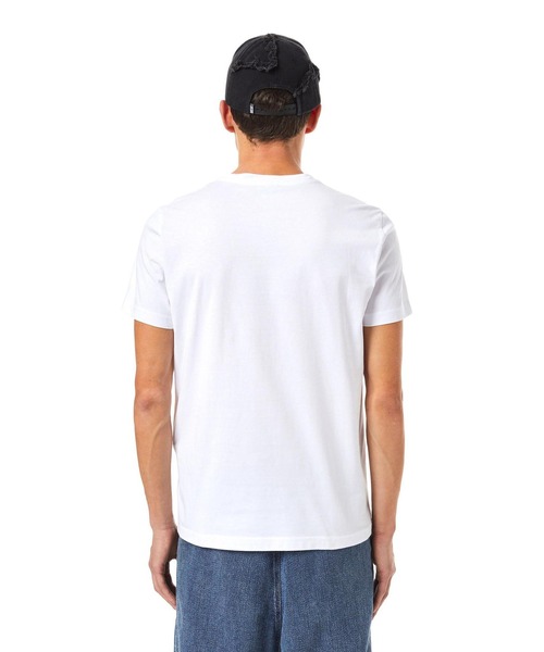 DIESEL（ディーゼル）の「メンズ Tシャツ スリムフィット ロゴ（Tシャツ/カットソー・メンズ・ホワイト/ブラック・LARGE/SMALL/X-SMALL/XX-LARGE/X-LARGE/MEDIUM/XXX-LARGE）」の3枚目の写真