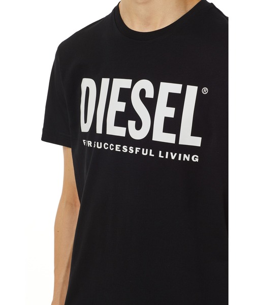 DIESEL（ディーゼル）の「メンズ Tシャツ スリムフィット ロゴ（Tシャツ/カットソー・メンズ・ホワイト/ブラック・LARGE/SMALL/X-SMALL/XX-LARGE/X-LARGE/MEDIUM/XXX-LARGE）」の9枚目の写真