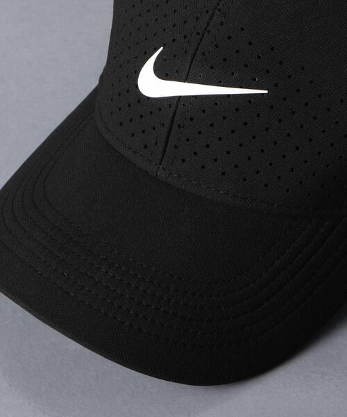 NIKE(ナイキ)の「<NIKE(ナイキ)> エアロビルレガシー キャップ(キャップ・メンズ・ブラック・FREE)」の4枚目の写真
