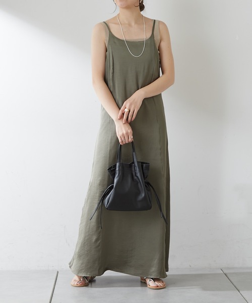 SHENERY（シーナリー）の「サテンマーメイドキャミドレス（ドレス・レディース・カーキ・38/36）」の8枚目の写真