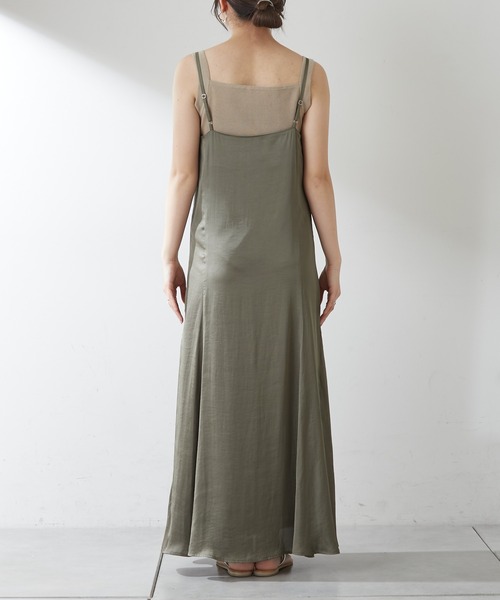 SHENERY（シーナリー）の「サテンマーメイドキャミドレス（ドレス・レディース・カーキ・38/36）」の18枚目の写真