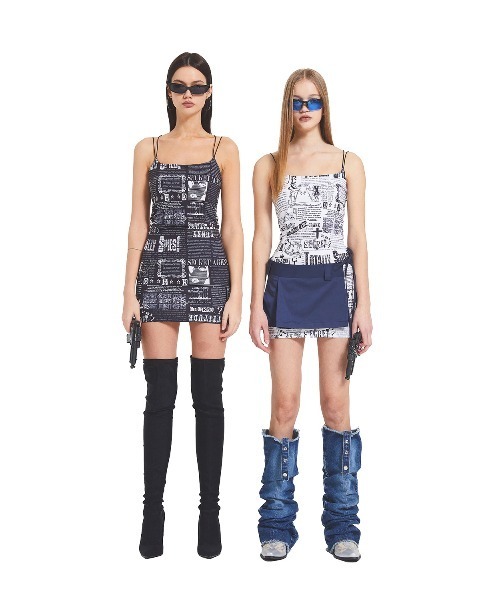 CRANK（クランク）の「A'GEM/9 × .kom『CRANK/クランク』NEWSPAPER SLIM DRESS/ニュースペーパー総柄 スリムワンピース（ワンピース・レディース・ホワイト/ブラック・S/M）」の14枚目の写真