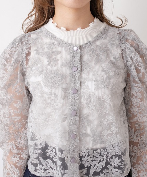 OLIVE des OLIVE（オリーブデオリーブ）の「花刺繍オーガンジープルオーバー（シャツ/ブラウス・レディース・オフホワイト/ブラック/ライトグレー・FREE）」の11枚目の写真