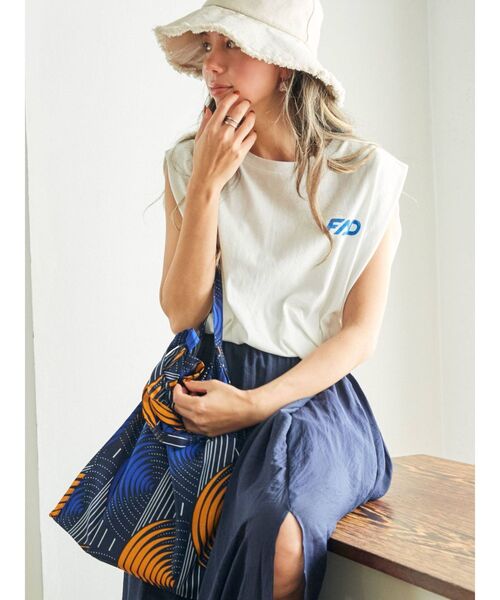 Ungrid（アングリッド）の「ロゴルーズタンクトップ（タンクトップ・レディース・チャコールグレー/オフホワイト/グリーン・FREE）」の22枚目の写真