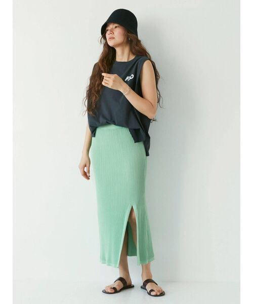 Ungrid（アングリッド）の「ロゴルーズタンクトップ（タンクトップ・レディース・チャコールグレー/オフホワイト/グリーン・FREE）」の7枚目の写真