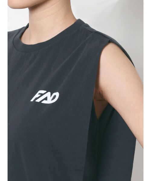 Ungrid（アングリッド）の「ロゴルーズタンクトップ（タンクトップ・レディース・チャコールグレー/オフホワイト/グリーン・FREE）」の9枚目の写真