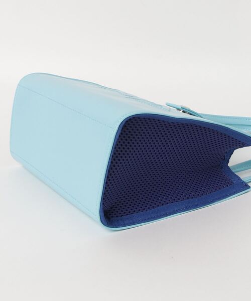 LAND by MILKBOY（ランドバイミルクボーイ）の「Faux leather ミニバッグ（ショルダーバッグ・レディース・A/B・FREE）」の8枚目の写真