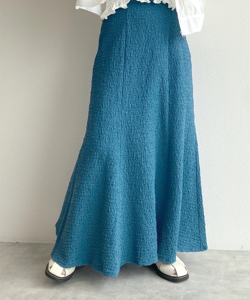 w closet（ダブルクローゼット）の「凸凹ジャガードマーメイドスカート（スカート・レディース・オフホワイト/ブルー/ブラック・FREE）」の20枚目の写真