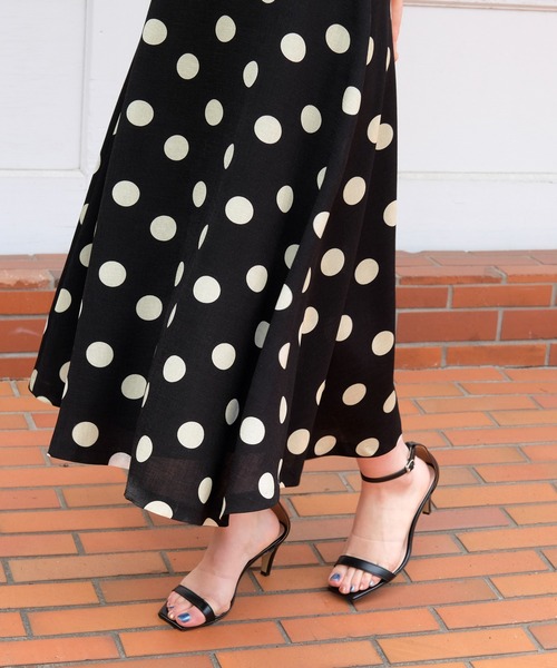 STRAWBERRY-FIELDS（ストロベリーフィールズ）の「セレーナドット　スカート（スカート・レディース・ブラック/ベージュ・2）」の5枚目の写真