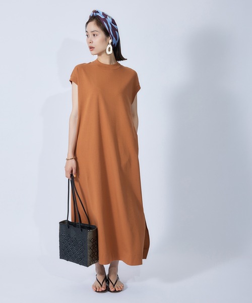 ROPE'（ロペ）の「リサイクルコットンジャージーキャップスリーブワンピース（ワンピース・レディース・ブラック/ブラウン・38）」の13枚目の写真