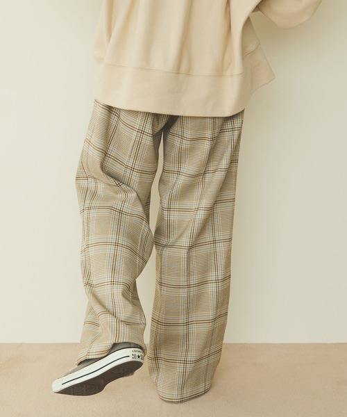 Crisp（クリスプ）の「センタープレスパンツ（チノパンツ・レディース・ベージュ/ブラウン/アイボリー・FREE）」の17枚目の写真