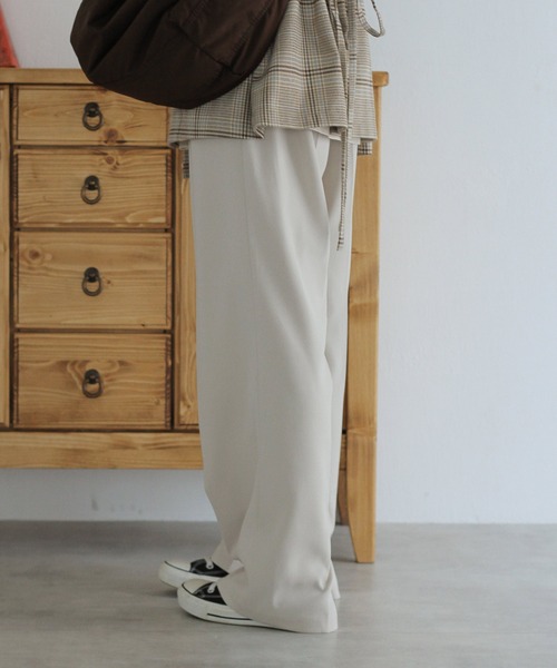 Crisp（クリスプ）の「センタープレスパンツ（チノパンツ・レディース・ベージュ/ブラウン/アイボリー・FREE）」の8枚目の写真