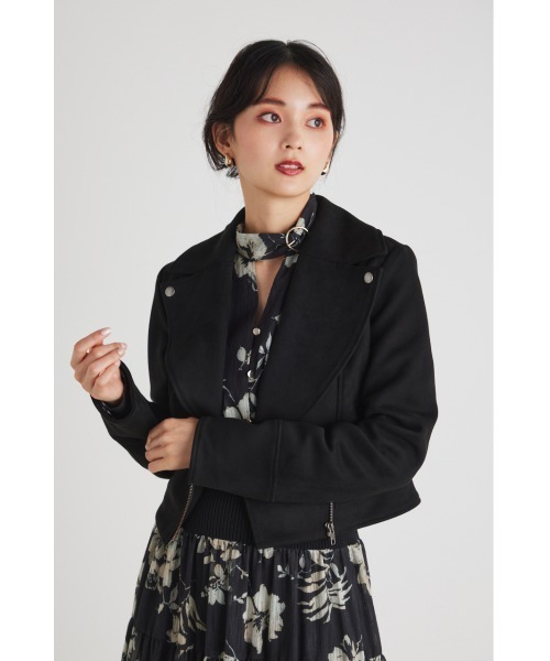 rienda（リエンダ）の「ビッグカラーフェイクスエードライダース