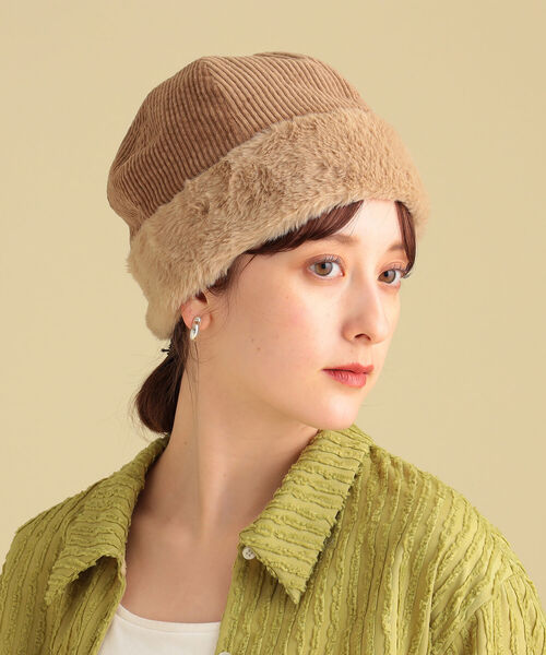 Ray BEAMS(レイビームス)の「Ray BEAMS / ロール コーデュロイ ワッチキャップ(キャップ・レディース・ブラック/ベージュ・ONE SIZE)」の3枚目の写真