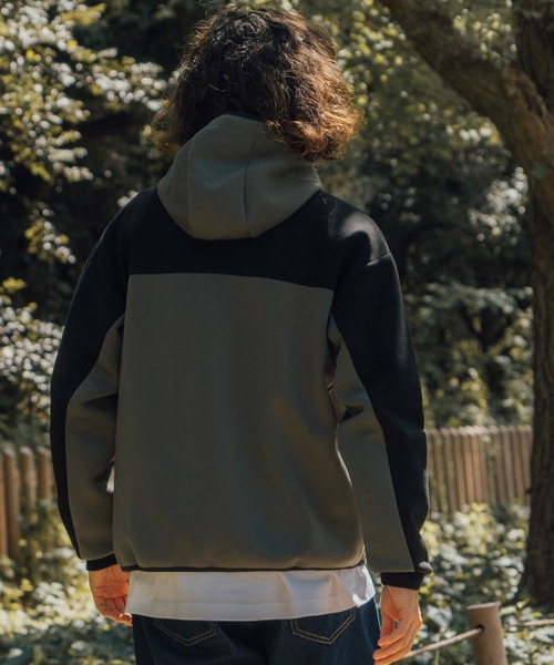 OUTDOOR PRODUCTS(アウトドアプロダクツ)の「【OUTDOOR PRODUCTS/アウトドアプロダクツ】防風 ダンボールフルジップパーカー ビッグシルエット ワンポイントブランドロゴ(パーカー・メンズ・ブラック/ベージュ/カーキ/杢グレー・MEDIUM/LARGE/X-LARGE)」の13枚目の写真