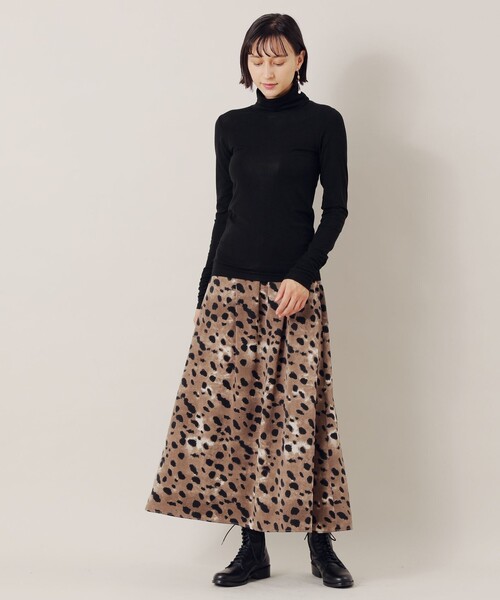 EPOCA THE SHOP（エポカザショップ）の「タートルネックカットソー（Tシャツ/カットソー・レディース・チャコールグレー/オフホワイト/ブラック・38）」の6枚目の写真