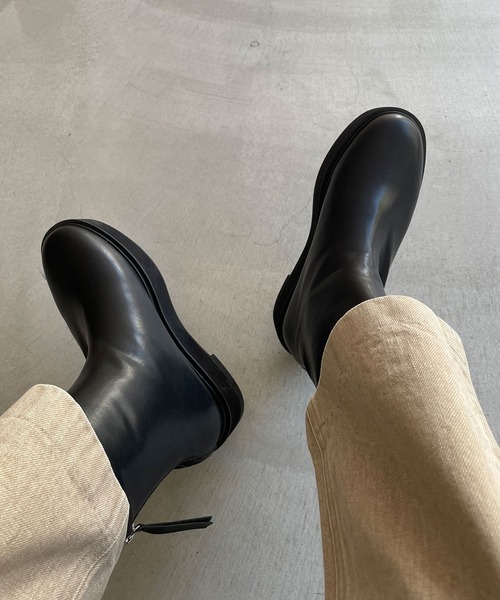 CANAL JEAN（キャナルジーン）の「El mar(エルマール) フェイクレザーバックZIPラウンドブーツ（ブーツ・レディース・ブラック・24/25/24.5/23.5）」の4枚目の写真