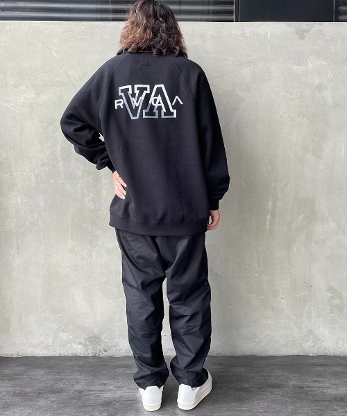 RVCA（ルーカ）の「[RVCA/ルーカ] HAMPTON バックロゴプリントクルーネックスウェット（スウェット・レディース・ホワイト/ブラック/ライトグリーン・S/M/L）」の9枚目の写真