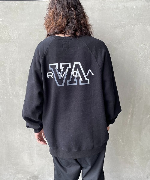 RVCA（ルーカ）の「[RVCA/ルーカ] HAMPTON バックロゴプリントクルーネックスウェット（スウェット・レディース・ホワイト/ブラック/ライトグリーン・S/M/L）」の6枚目の写真