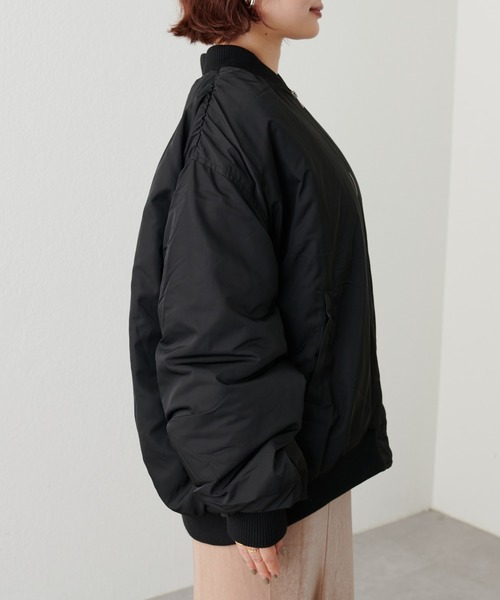 natural couture（ナチュラルクチュール）の「BIGボリュームMA‐1（MA-1・レディース・アイボリー/ブラック/グレイッシュベージュ・FREE）」の20枚目の写真