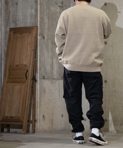 JOHN'S CLOSET（ジョンズクローゼット）の「【50】裏起毛 USAコットン クルーネック ビッグスウェット（スウェット・メンズ・ベージュ/グリーン/ブラウン/ブラック/チャコールグレー/ホワイト/ダークブルー/杢グレー・MEDIUM/LARGE）」の17枚目の写真