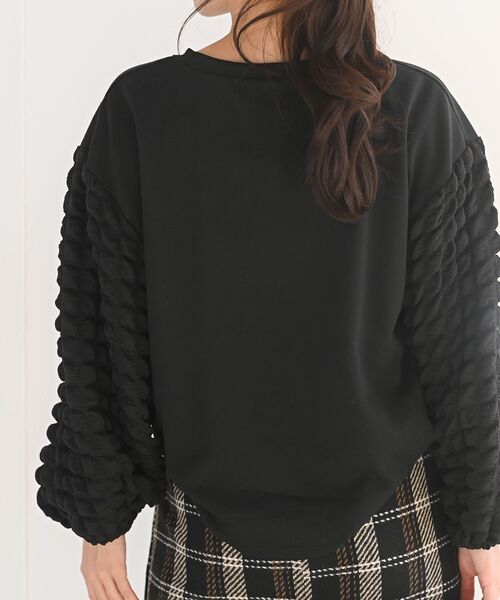 rps（アールピーエス）の「ポコポコスリーブ切替裏起毛プルオーバー（その他トップス・レディース・ブラック/アイボリー・フリー）」の4枚目の写真