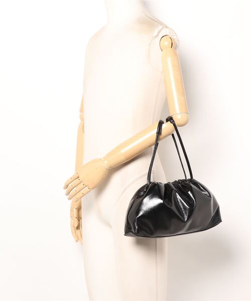 N.（N. Natural Beauty Basic）（エヌエヌナチュラルビューティーベーシック）の「ドロストクラッチショルダーバッグ（トートバッグ・レディース・シルバー/ブラック・ﾌﾘ-）」の6枚目の写真