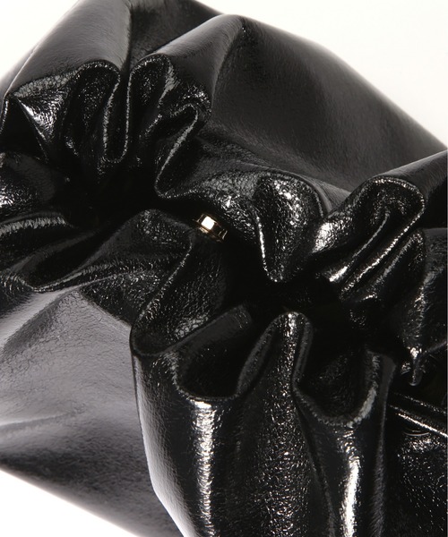 N.（N. Natural Beauty Basic）（エヌエヌナチュラルビューティーベーシック）の「ドロストクラッチショルダーバッグ（トートバッグ・レディース・シルバー/ブラック・ﾌﾘ-）」の8枚目の写真