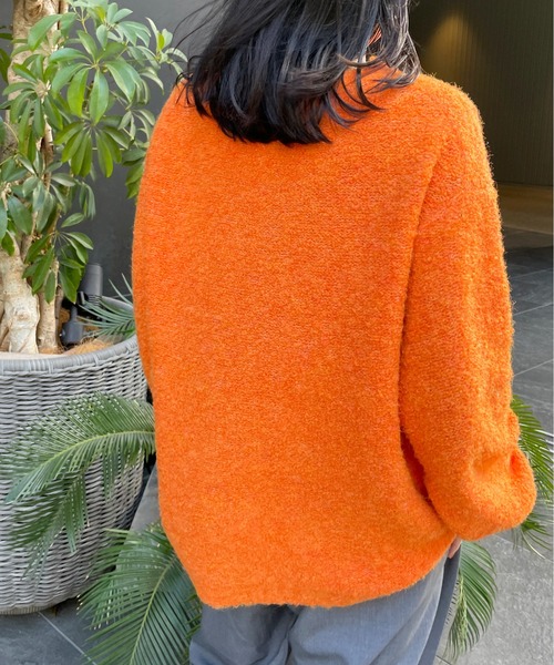 Meli rich(メリーリッチ)の「ループヤーンオーバーサイズニット(ニット/セーター・レディース・オートミール/オレンジ/チャコール・MEDIUM)」の7枚目の写真